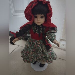 Vintage Collectable doll